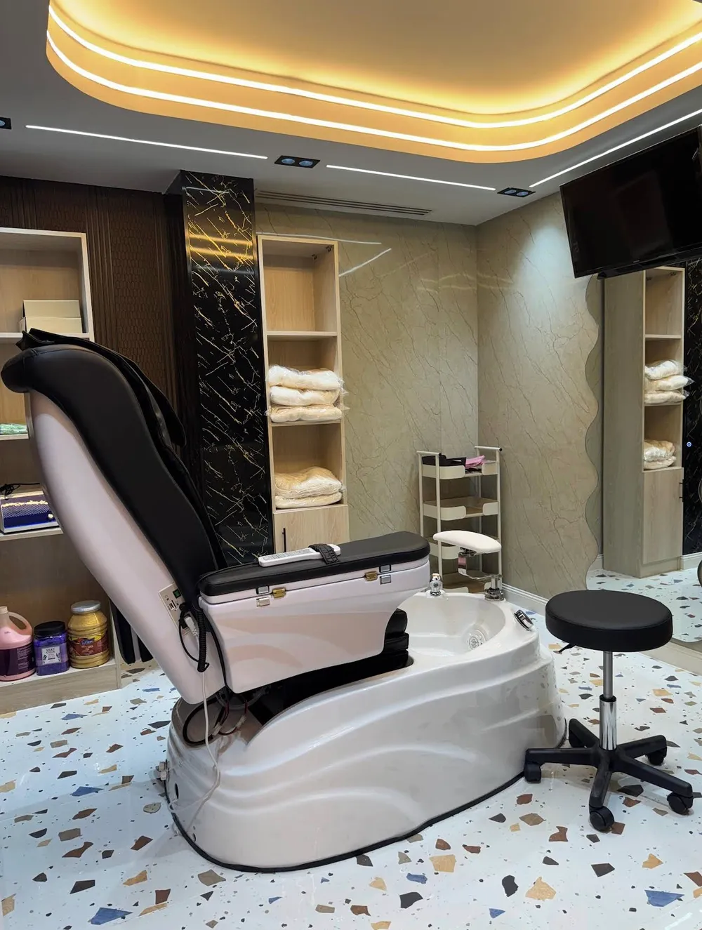 Kanaan Baniyas Spa interior 2
